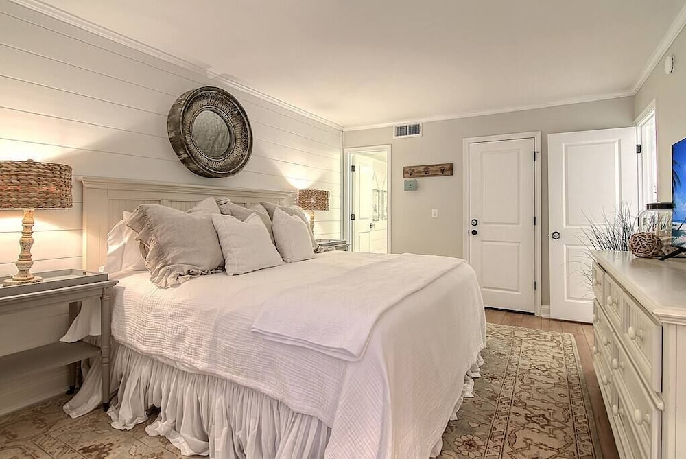 Luxury Seabrook Beachfront w/Spectacular Sunsets Seabrook Island Vrbo