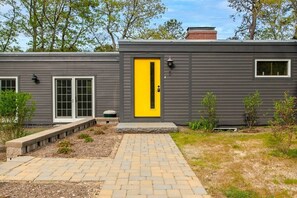 Exterior - Short Walk to Long Pond Swimming Beach! (Wellfleet)