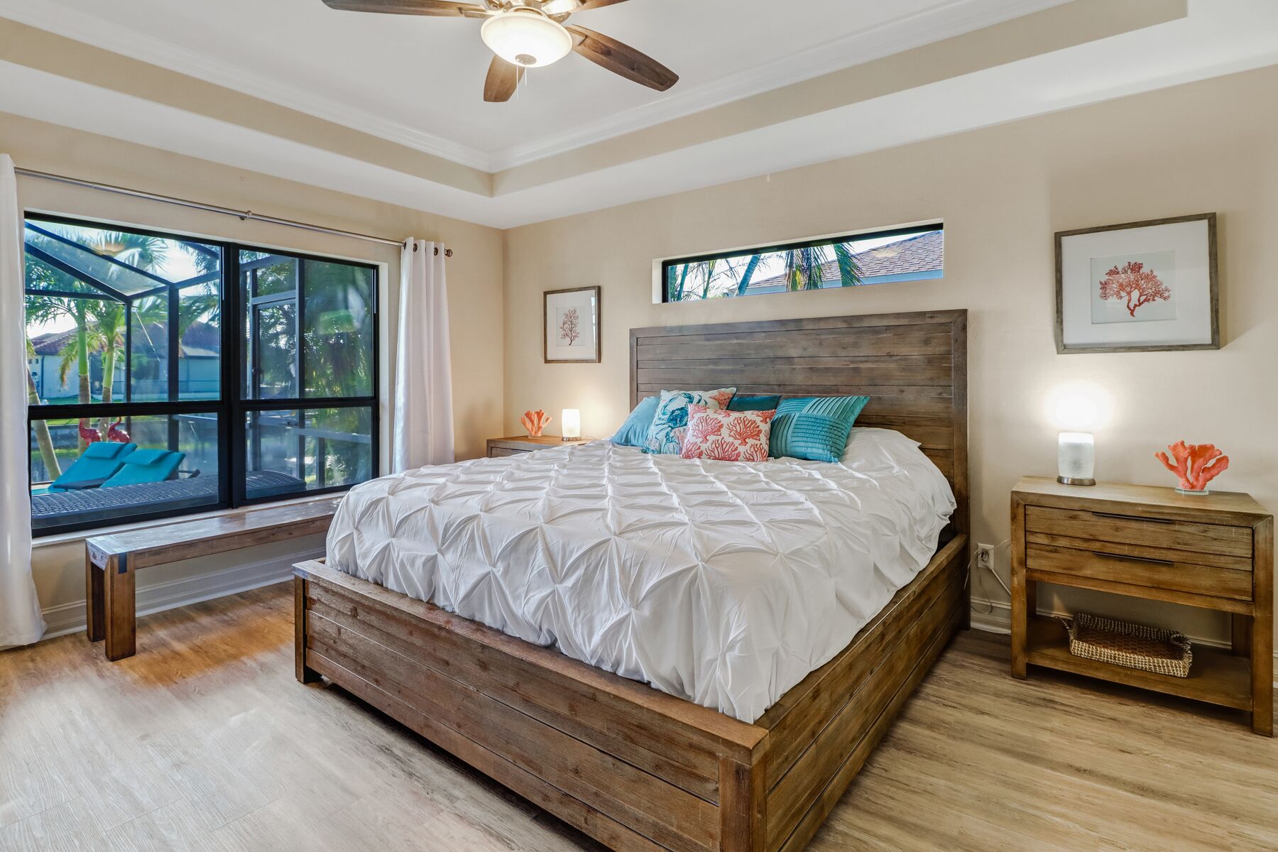 4 chambres, fer et planche à repasser, lit parapluie, Wi-Fi