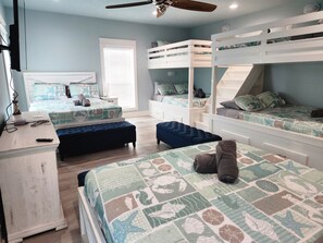 5 Schlafzimmer, Bügeleisen/Bügelbrett, Internetzugang, Bettwäsche