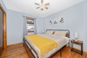 4 chambres, fer et planche à repasser, Wi-Fi gratuit, draps fournis