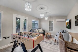 Spielezimmer