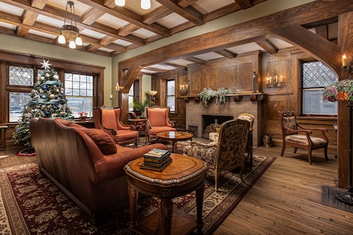 historic mansion with romantic flare