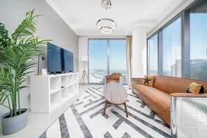 TV - 5401 Boulevard Point | 1 Bedroom (Dubai)