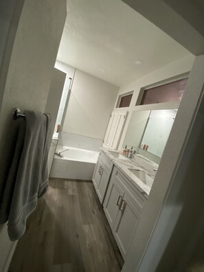 Combined shower/tub, jetted tub, bidet
