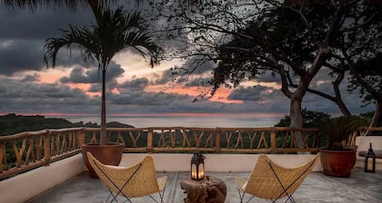 Villa Valentin - Private Tropical Paradise