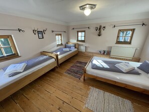 1 dormitori, wifi gratuïta i roba de llit 