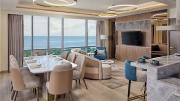 Presidential Suite, Multiple Beds, Ocean View | Down comforters, minibar, in-room safe, desk