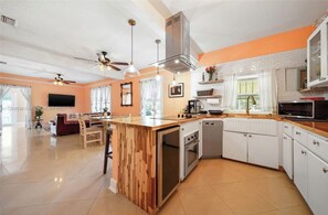 Private kitchen