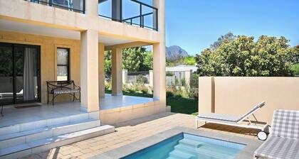 Small Wonder Guest Villa With Private Pool