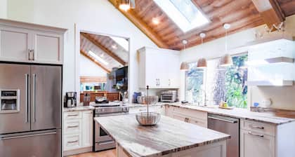 Short Stroll to Beach! Exquisitely Renovated Home w/ Pool & Hot Tub, Spacious Deck & Lagoon Views!