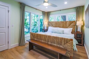 6 bedrooms, iron/ironing board, WiFi, bed sheets