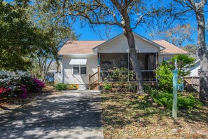 Uklassifisert bilde, 2 av 48, knapp