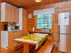 Réfrigérateur, micro-ondes, lave-vaisselle