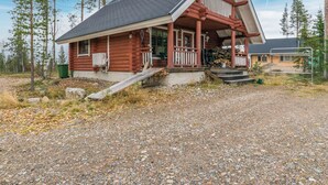 Unclassified image, 2 of 12, button - Kuukkelin tupa 2 by Interhome (Pelkosenniemi)