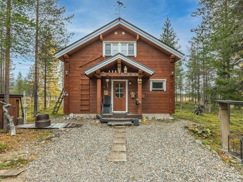 Puukenkä by Interhome