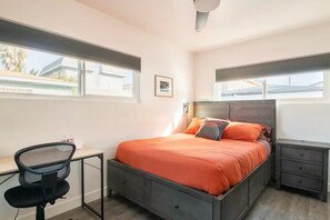 3 間睡房、書桌、免費 Wi-Fi、床單