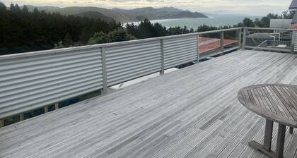 Modern Beach house sleeps up to 8