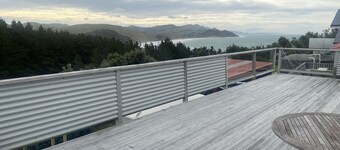 Modern Beach house sleeps up to 8