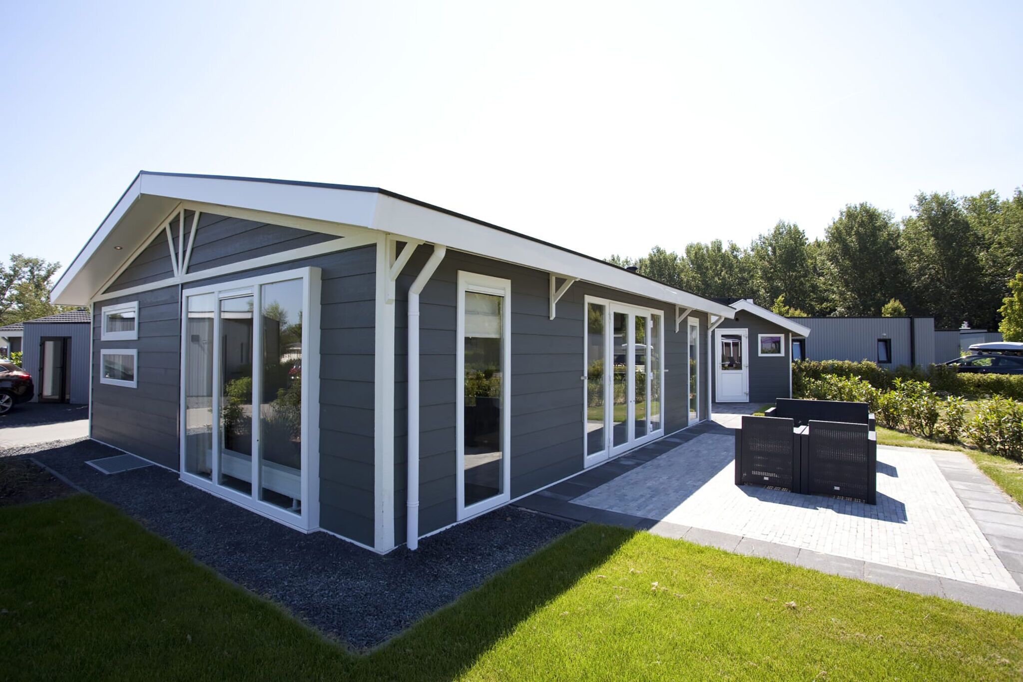 Comfortable chalet with dishwasher, on a holiday park, 25 km. from Amsterdam