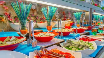 Tägliches inbegriffenes Frühstücksbuffet