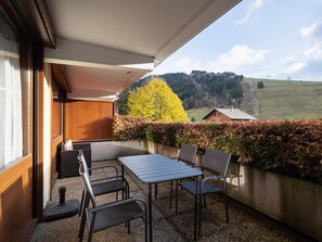 Unclassified image, 5 of 6, button - Cozy 2-room flat, 4 guests, near slopes, garage (La Clusaz)