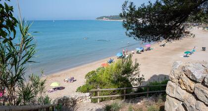 AT301 FortĂ: Apartamento en Altafulla a 50 metros de la playa