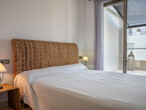 3 多间卧室、免费 WiFi、床单