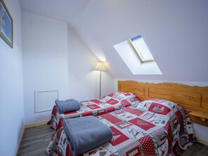 3 bedrooms