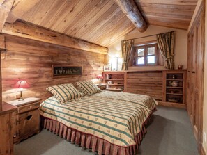 4 bedrooms, free WiFi, bed sheets