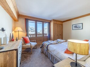 4 soverom, wi-fi (inkludert) og sengetøy