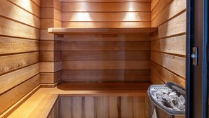 Unclassified image, 4 of 15, button - Luxury apartment with pool, WiFi, and parking in Val-d'Isère (Val-d'Isère)