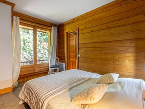3 habitaciones, wifi gratis y ropa de cama