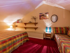 Free WiFi, bed sheets