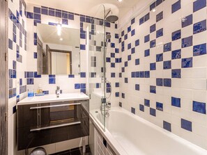 Haartrockner, Handtücher