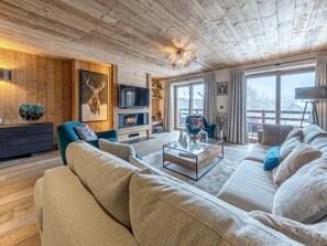 Fernseher, Kamin