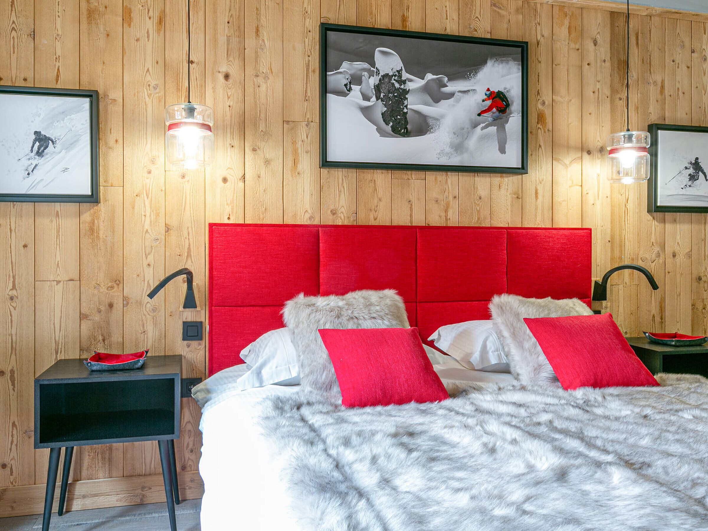 4 chambres, accès au Wi-Fi (inclus), literie fournie