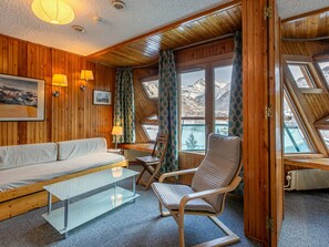 TV, DVD player - Ski-in/ski-out apartment 6 ppl, Wifi, Pets allowed (Val-d'Isère)