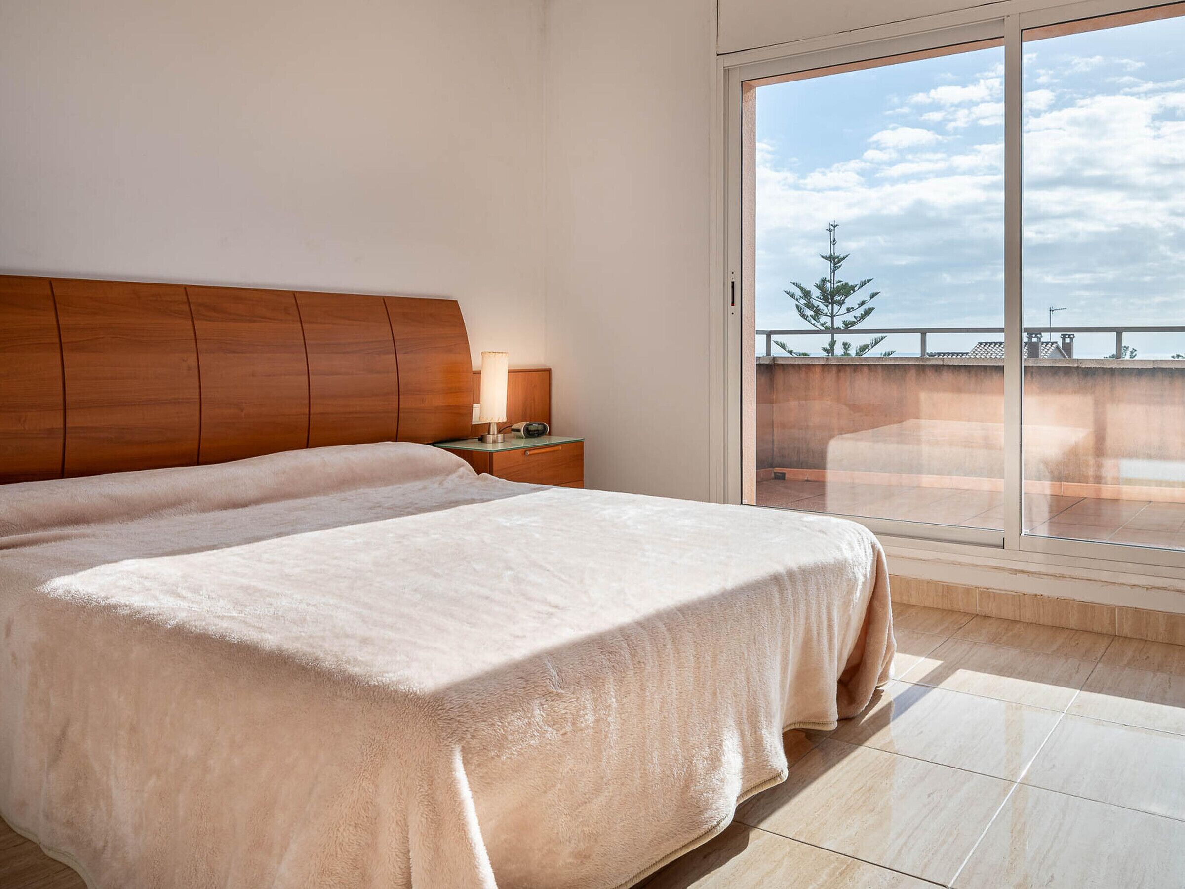 4 Schlafzimmer, kostenloses WLAN, Bettwäsche