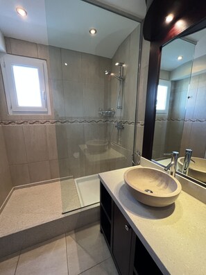 Bathroom - 🔆 Maison Petite Belge 🔆 Bicycles on request (Aigues-Mortes)