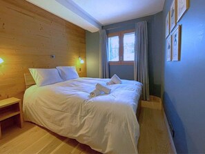 3 bedrooms, desk, free WiFi