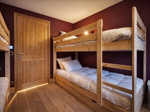 3 Schlafzimmer, Schreibtisch, kostenloses WLAN