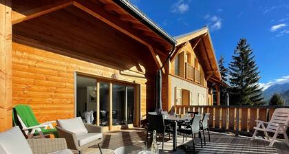 Chalet Dupleix 4 piÚces, 6-8 pers. à Puy St Pierre - Lumineux, équipé, calme avec terrasse et garage privé