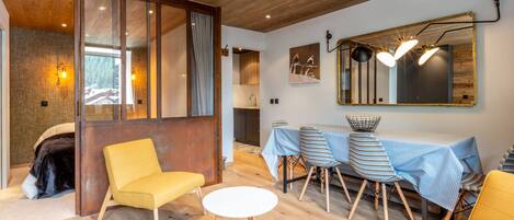 2 chambres, accĂšs au Wi-Fi (inclus), literie fournie