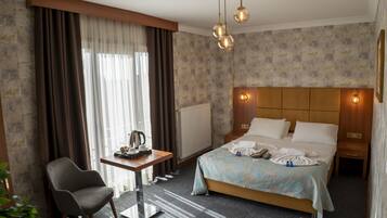 Comfort Condo | 1 bedroom, in-room safe, iron/ironing board, free WiFi