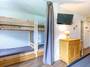 WiFi, bed sheets - Pleasant ski-in/ski-out apartment with equipped kitchen - Pets allowed (Val-d'Isère)