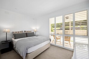 3 chambres, fer et planche à repasser, accès Internet, draps fournis