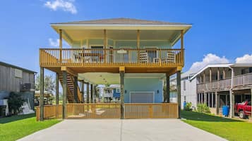 House (3 Bedrooms) | Front of property