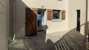 Exterior detail - Beachfront Duplex with Terrace and Direct Beach Access (Saint-Pair-sur-Mer)