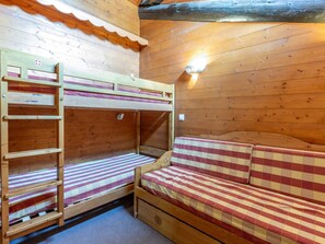 2 quartos, Wi-Fi de cortesia, roupa de cama